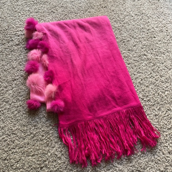 ✨Pink Pompom Scarf✨ - Picture 4 of 11